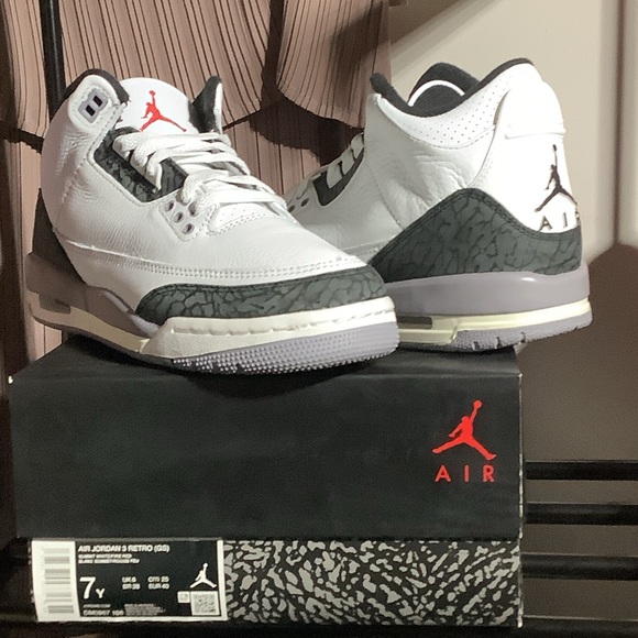 AIR JORDAN 3 RETRO CEMENT GREY NWT OG All size 7y-8.5w - Picture 9 of 11